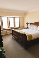 Historic Santa Maria Inn