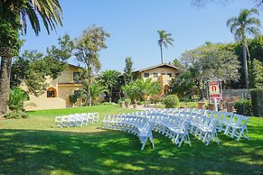 Historic Santa Maria Inn