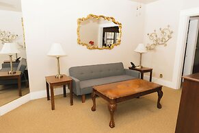 Historic Santa Maria Inn