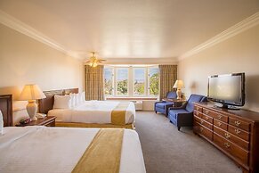 Historic Santa Maria Inn