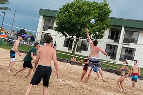 Tawas Bay Beach Resort