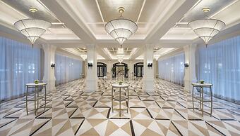Raffles Singapore
