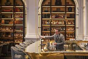 Raffles Singapore
