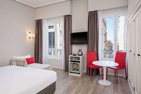 Hotel Madrid Gran Via 25 Affiliated by Meliá