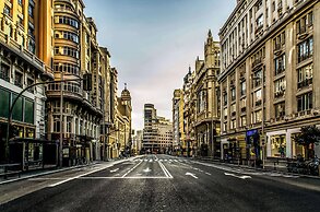 Hotel Madrid Gran Via 25 Affiliated by Meliá