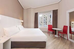 Hotel Madrid Gran Via 25 Affiliated by Meliá