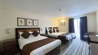 Europa Gatwick Hotel & Spa