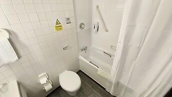 Europa Gatwick Hotel & Spa