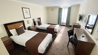 Europa Gatwick Hotel & Spa