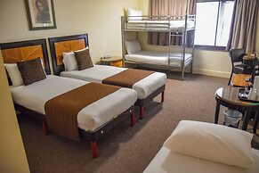 Europa Gatwick Hotel & Spa