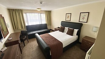 Europa Gatwick Hotel & Spa