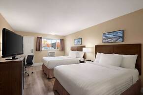 Travelodge by Wyndham Salmon Arm