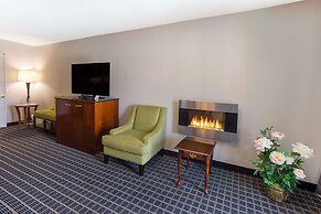 SureStay Plus Hotel by Best Western Greenwood