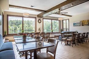 The Black Swan Lee - Lenox, Ascend Hotel Collection