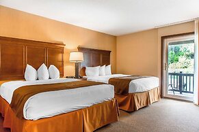 The Black Swan Lee - Lenox, Ascend Hotel Collection