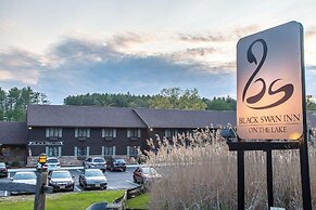 The Black Swan Lee - Lenox, Ascend Hotel Collection