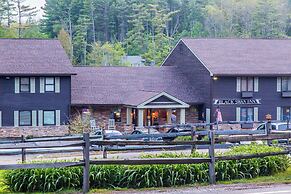 The Black Swan Lee - Lenox, Ascend Hotel Collection