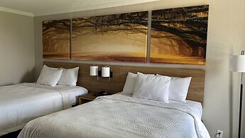 Days Inn by Wyndham Hinesville Near Fort Stewart