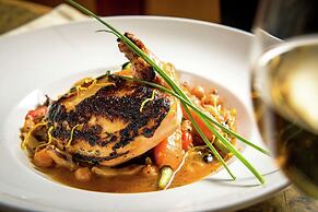 DoubleTree Suites by Hilton Seattle Airport - Southcenter