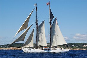 Ocean House Hotel at Bass Rocks