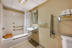 Comfort Inn & Suites East Hartford - Hartford