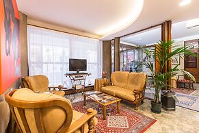 Hotel Ambassador Tre Rose