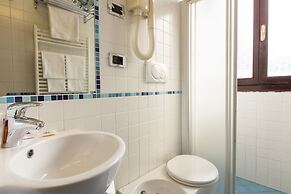 Hotel Ambassador Tre Rose