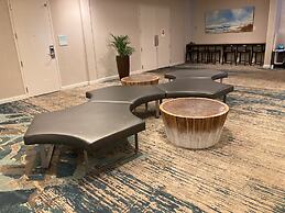 Crowne Plaza Ventura Beach by IHG
