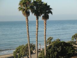 Crowne Plaza Ventura Beach by IHG