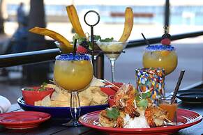 Crowne Plaza Ventura Beach by IHG