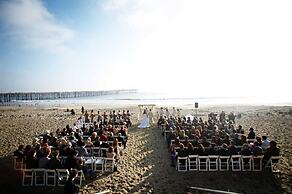 Crowne Plaza Ventura Beach by IHG