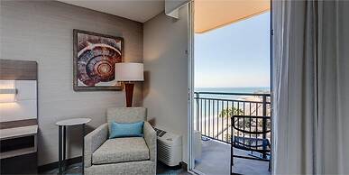 Crowne Plaza Ventura Beach by IHG