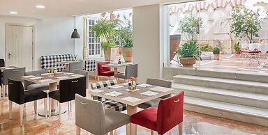 NH Córdoba Califa Hotel