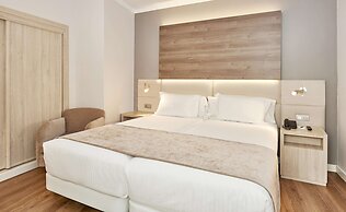 NH Córdoba Califa Hotel