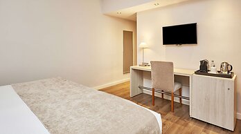 NH Córdoba Califa Hotel