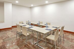 NH Córdoba Califa Hotel