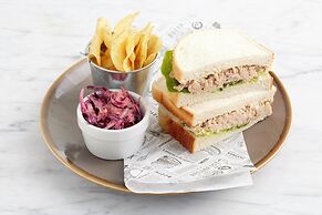 Holiday Inn Leamington Spa - Warwick by IHG