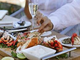 Novotel Sunshine Coast Resort