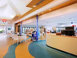 Novotel Sunshine Coast Resort