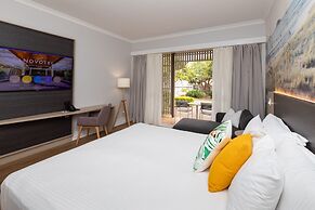 Novotel Sunshine Coast Resort