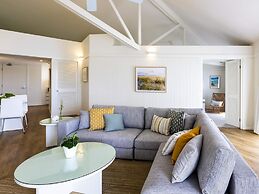Novotel Sunshine Coast Resort