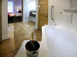 Novotel Sunshine Coast Resort