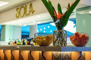 Novotel Sunshine Coast Resort