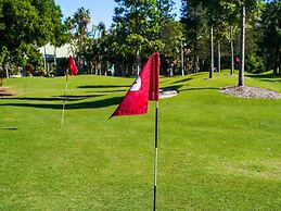 Novotel Sunshine Coast Resort