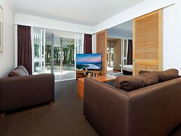 Novotel Sunshine Coast Resort