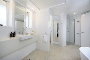 Novotel Sunshine Coast Resort