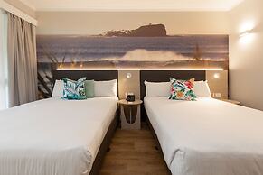 Novotel Sunshine Coast Resort