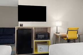 Days Inn by Wyndham Jamestown
