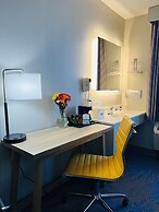 Days Inn by Wyndham Jamestown