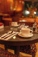 The Pavilions Amsterdam, The Toren